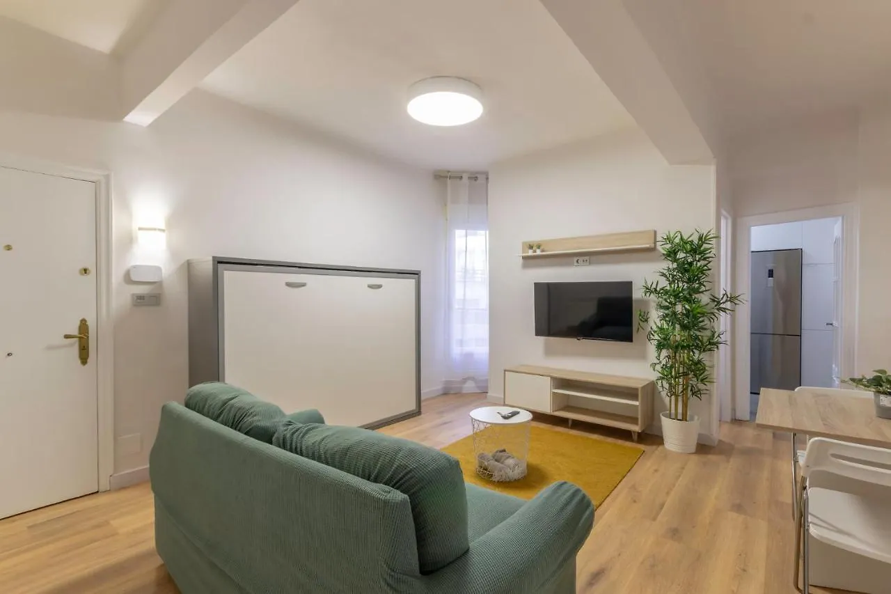 2 Paradas Al Cascoviejo, 1 Min Al Metro - Basarrate location